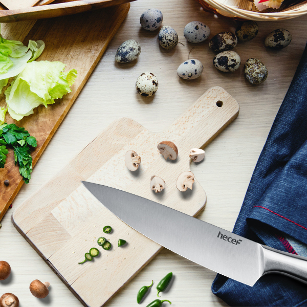 {Hecef Kitchenware}{knife}{cheese board}