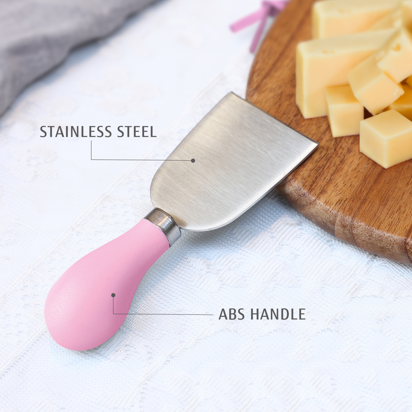 {Hecef Kitchenware}{knife}{cheese board}