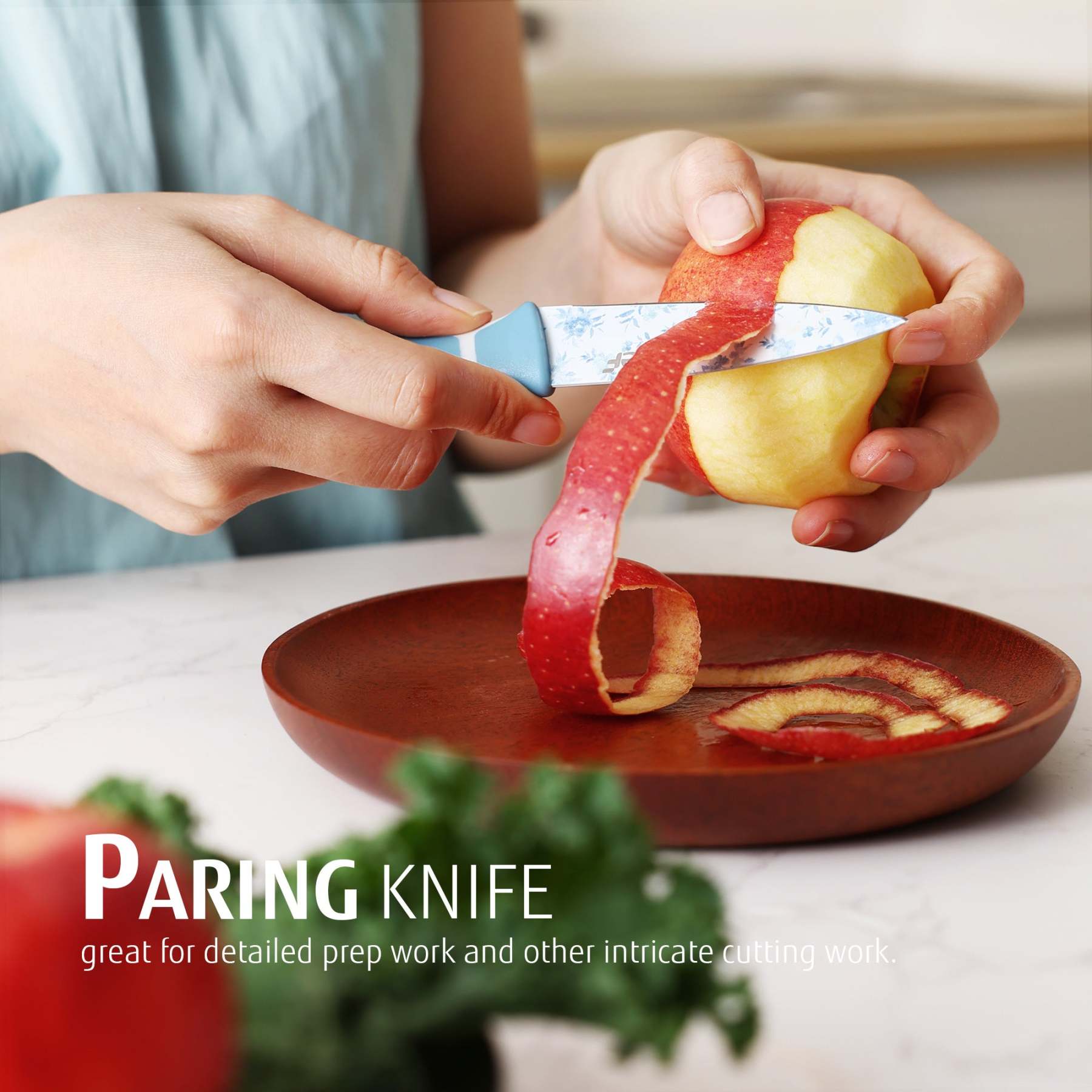 {Hecef Kitchenware}{knife}{cheese board}