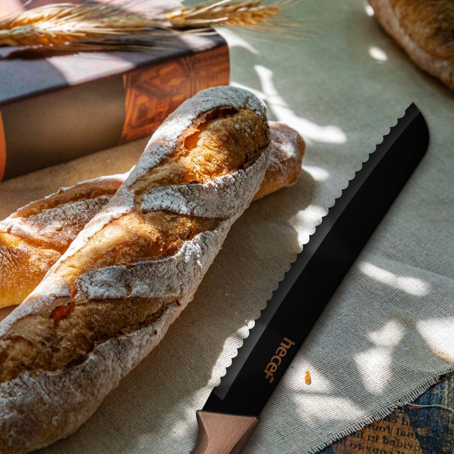 {Hecef Kitchenware}{knife}{cheese board}