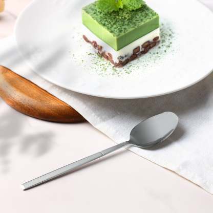 {Hecef Kitchenware}{knife}{cheese board}
