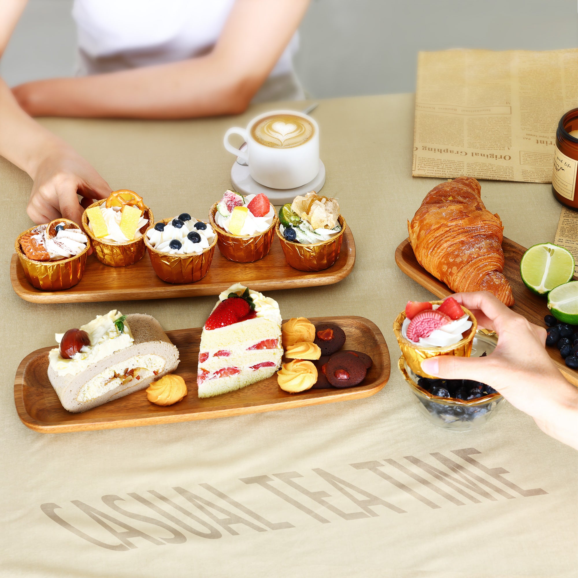 {Hecef Kitchenware}{knife}{cheese board}