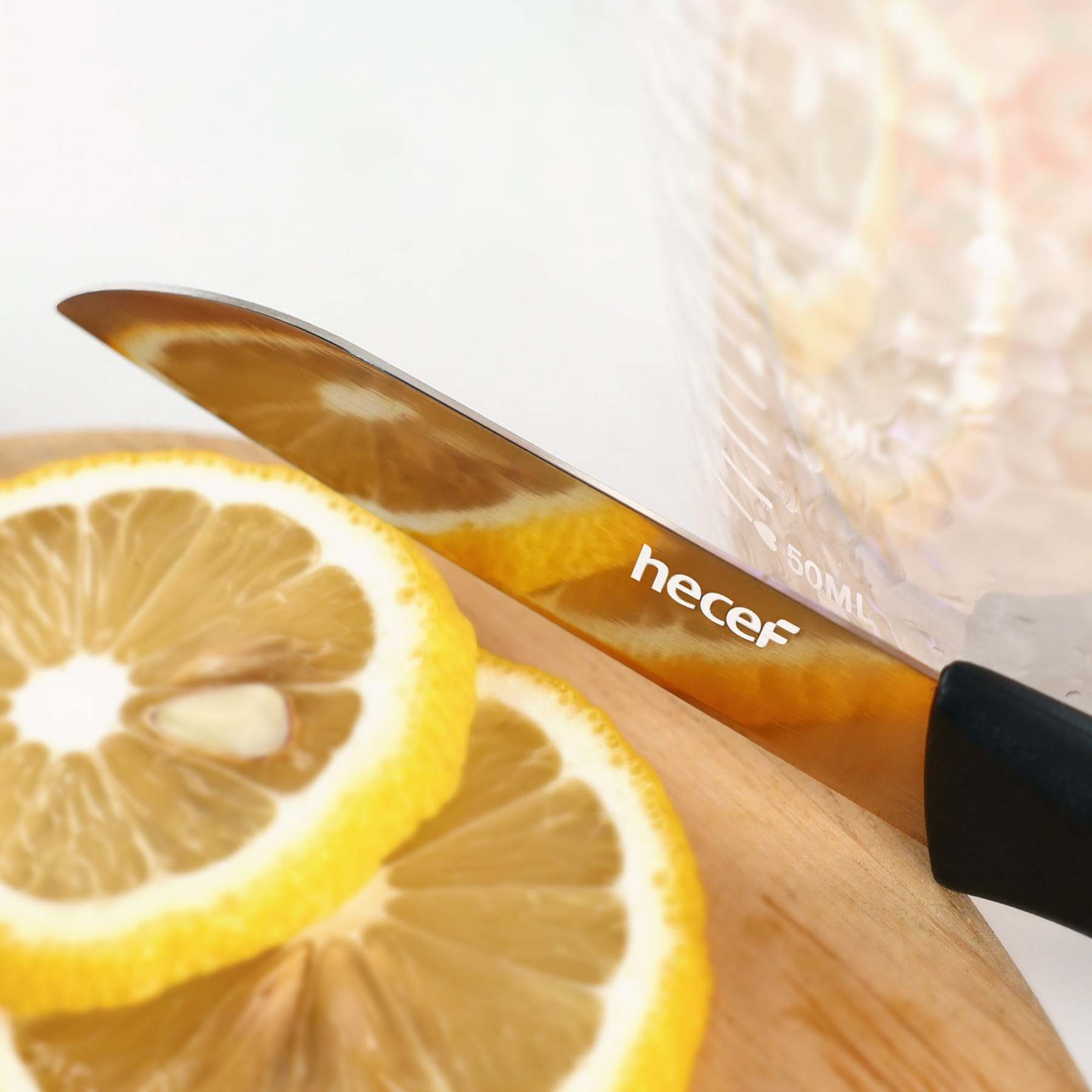 {Hecef Kitchenware}{knife}{cheese board}