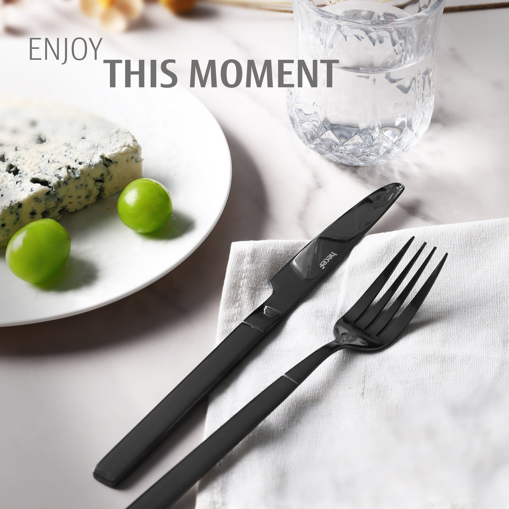 {Hecef Kitchenware}{knife}{cheese board}