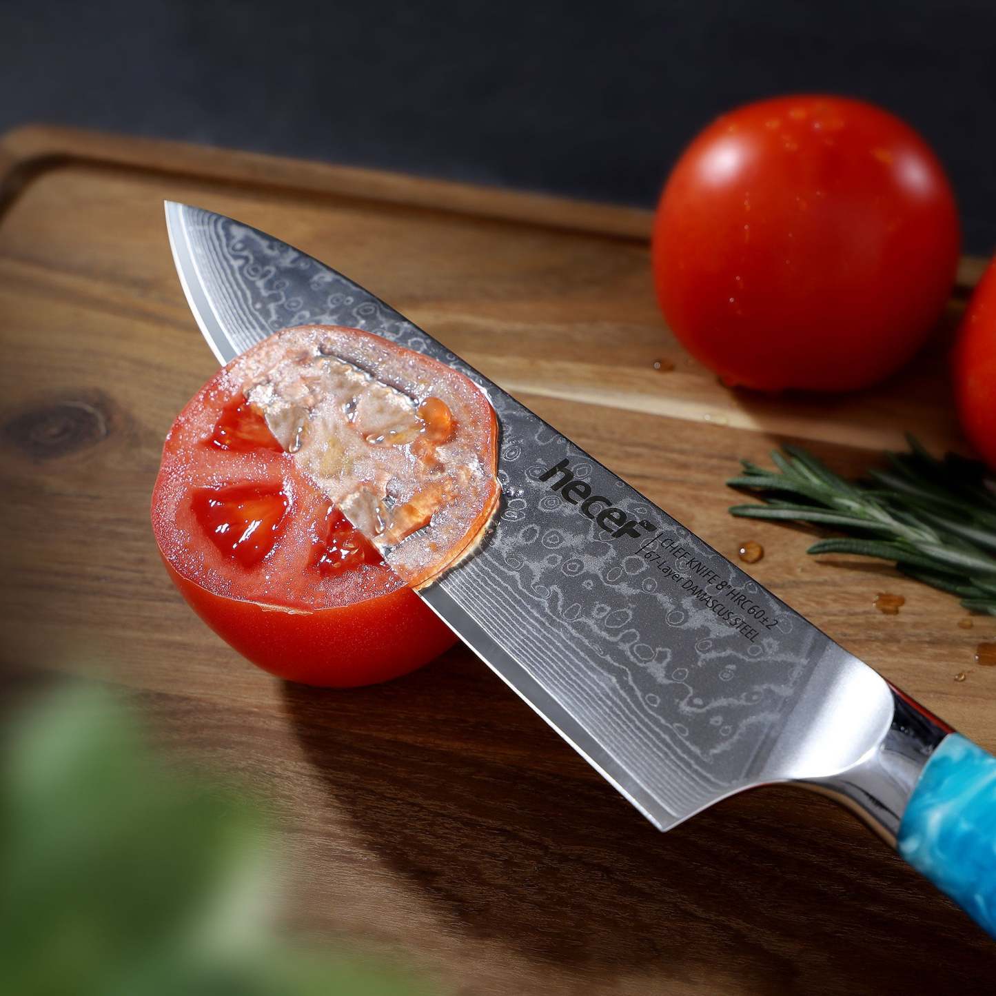 {Hecef Kitchenware}{knife}{cheese board}