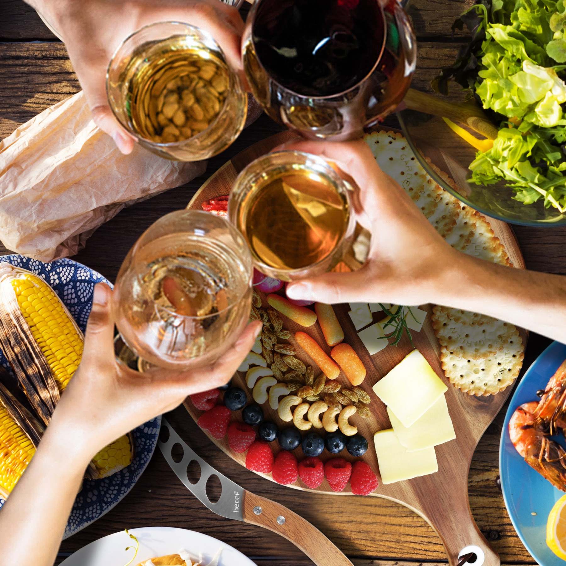 {Hecef Kitchenware}{knife}{cheese board}