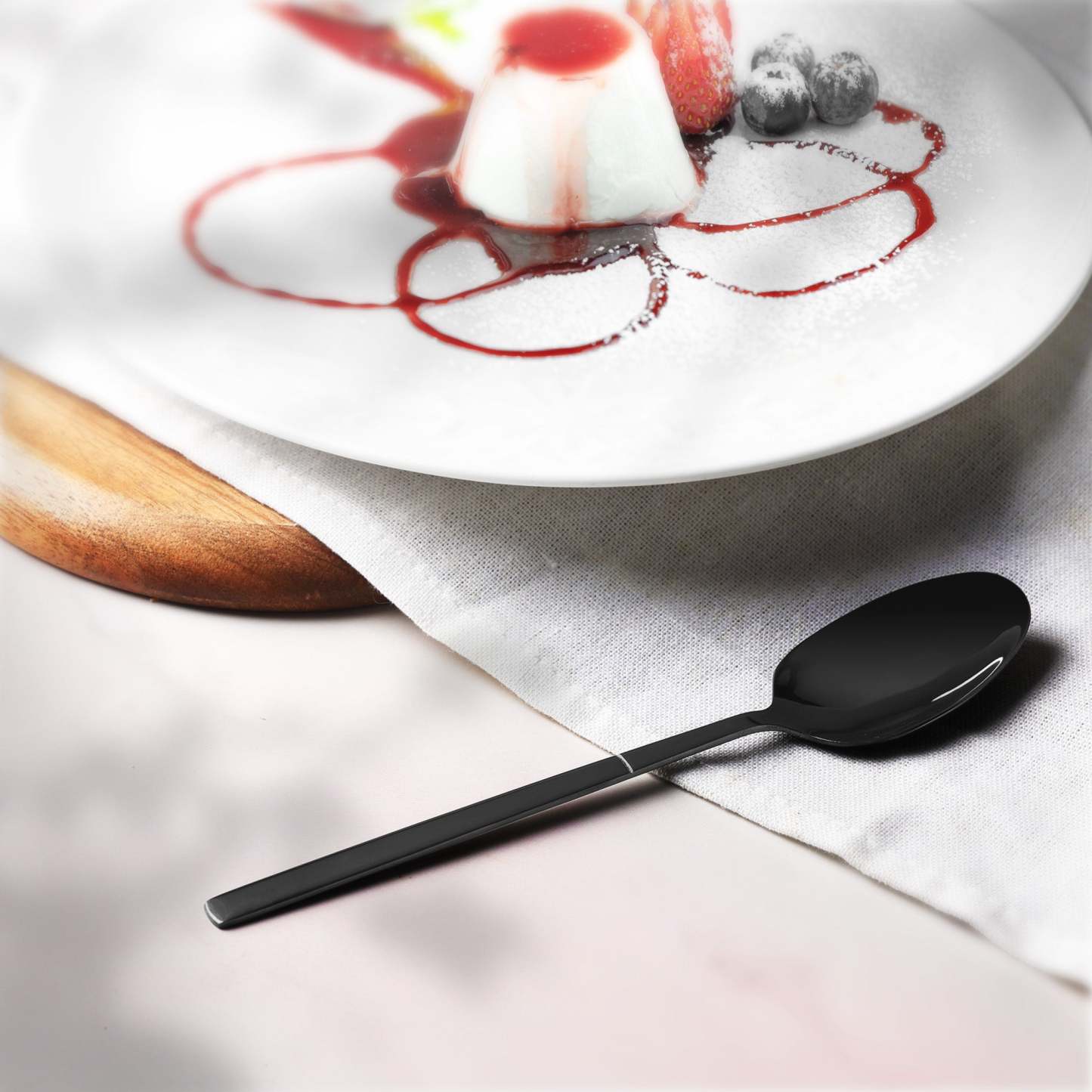 {Hecef Kitchenware}{knife}{cheese board}