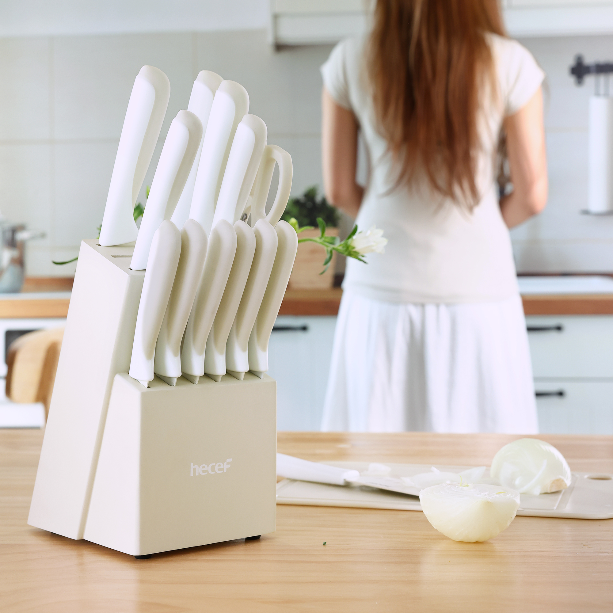 hecef 15PCS Sharp Kitchen Knife Set with Built-in Sharpening Wooden Block Dishwasher Safe