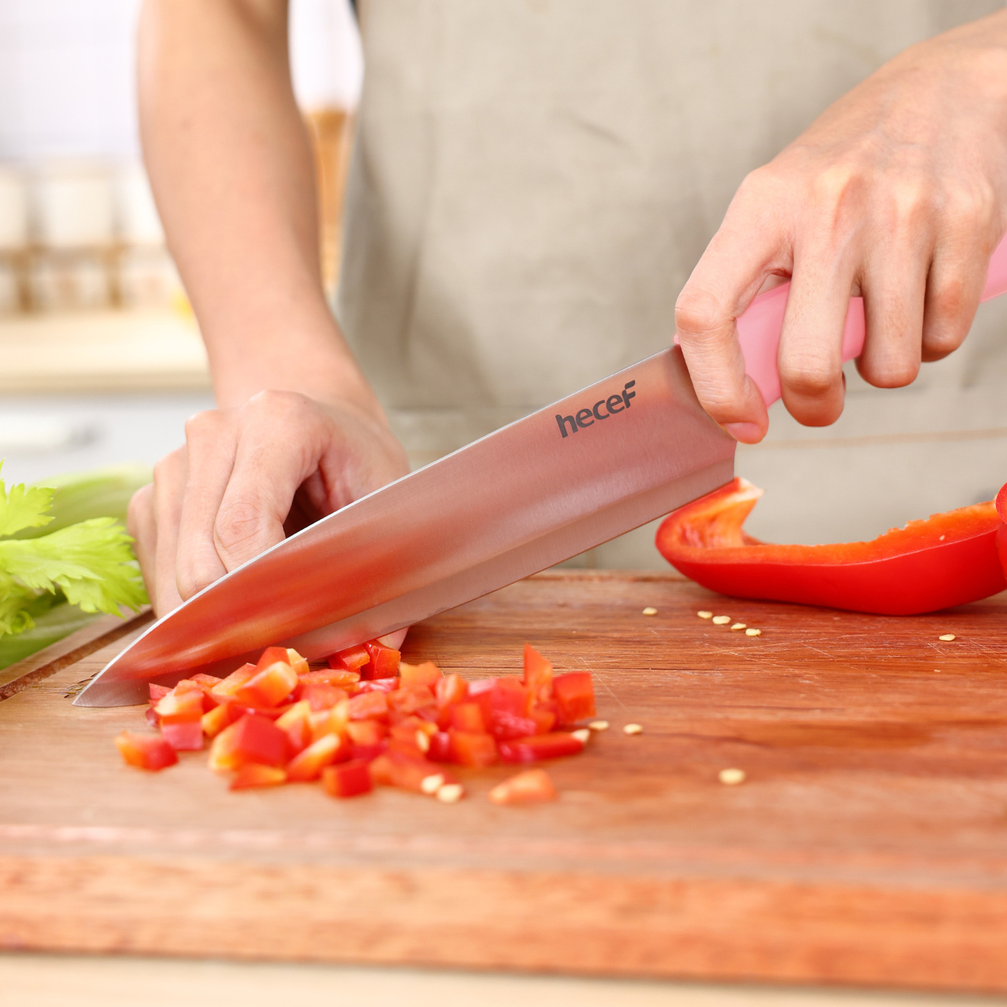 hecef 7-Piece Knife Block Set with Sharp and Non-stick Stainless Steel Blade and Ergonomic Handle