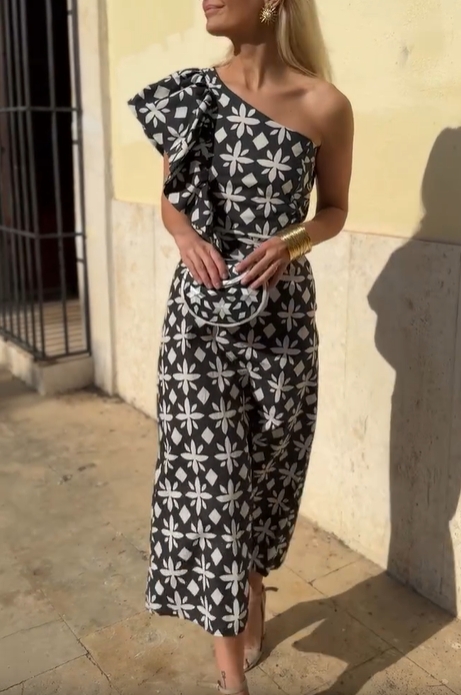 One-Shoulder Artistic Print Draped Dress