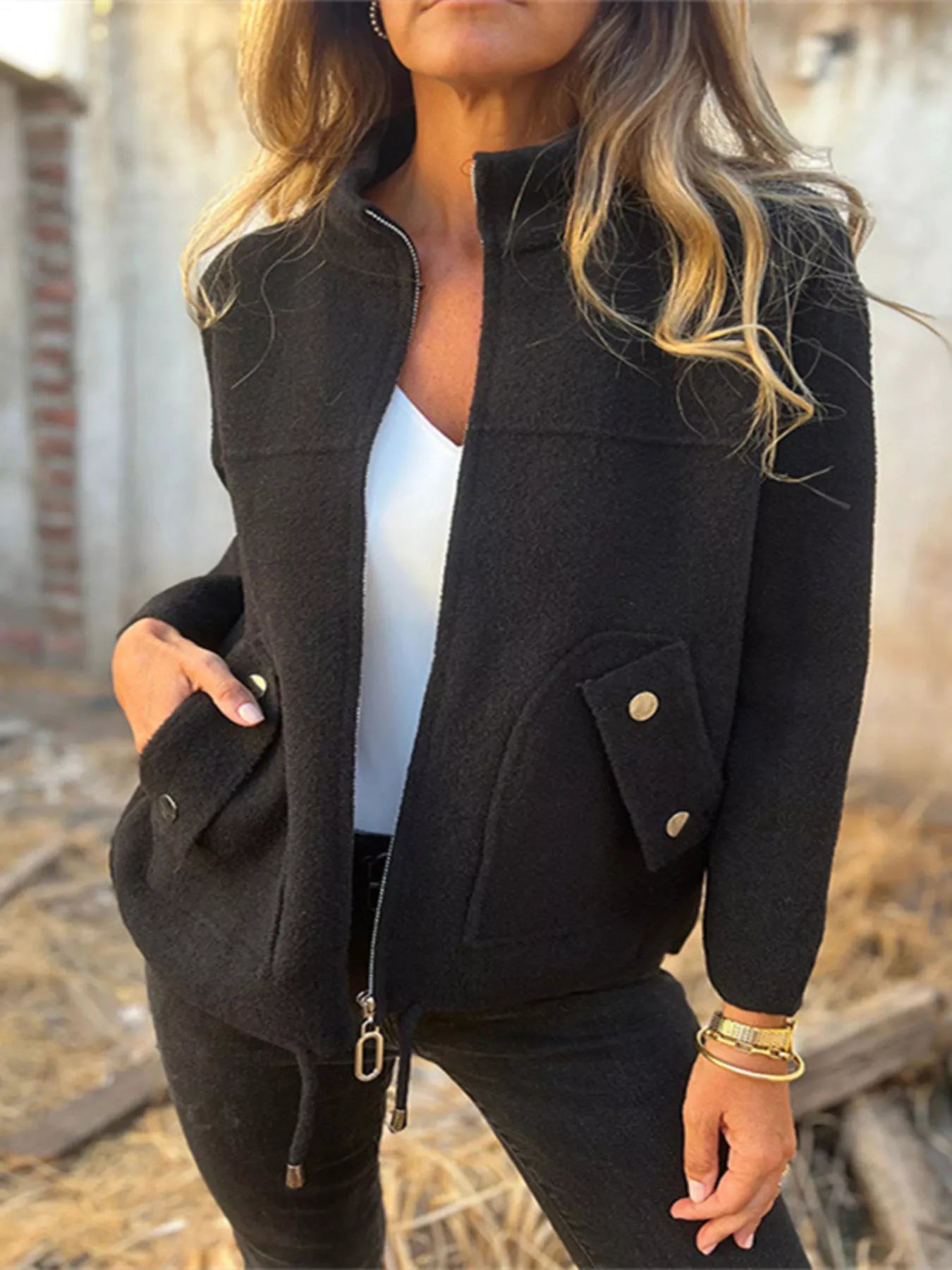 Chic Utility Jacket with Pocket Details