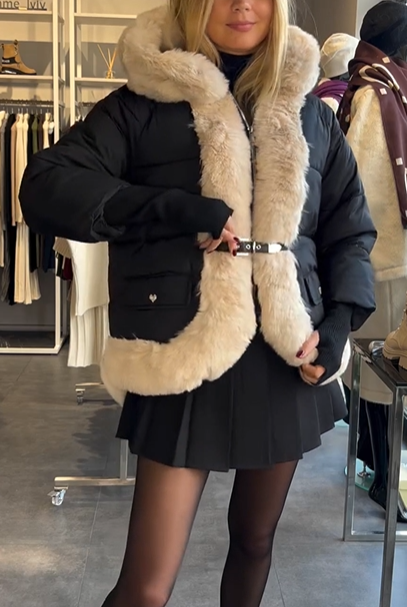 Short-length fur-trimmed button-down coat