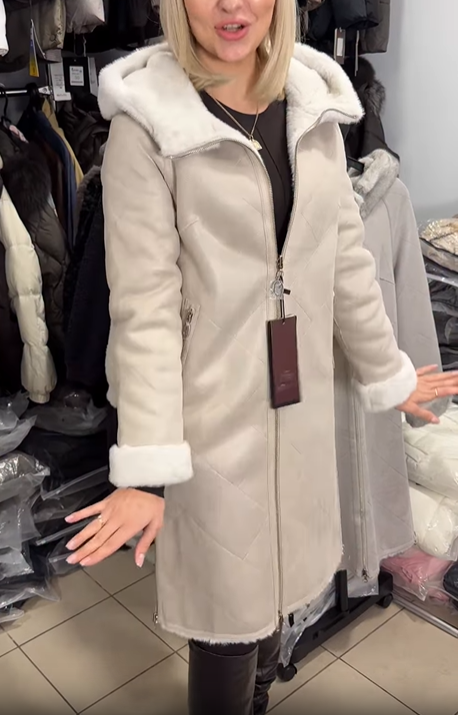 Reversible Faux Fur and Suede - Style Coat