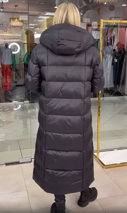 Extra-Long Hooded Down Jacket (Built-in Shoulder Strap Design)
