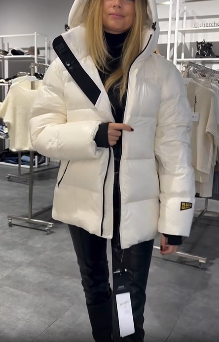 Thick hooded down jacket with built-in shoulder straps