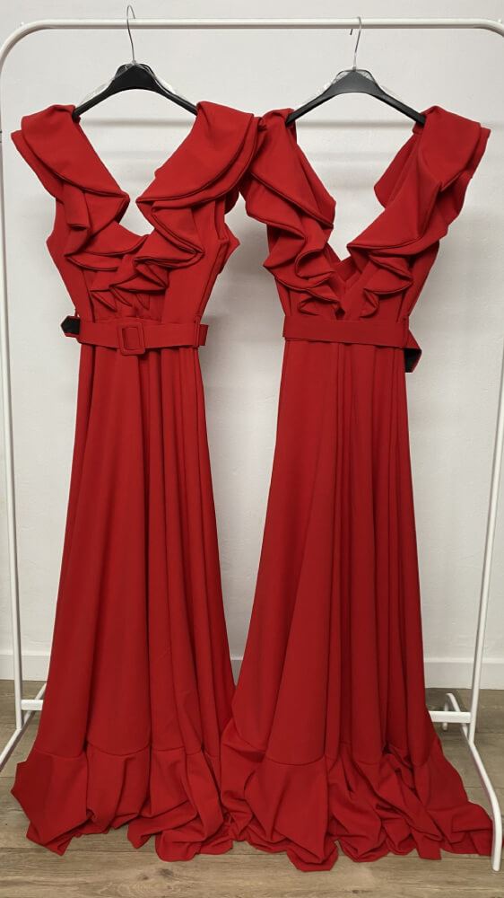 Backless ruffled dress