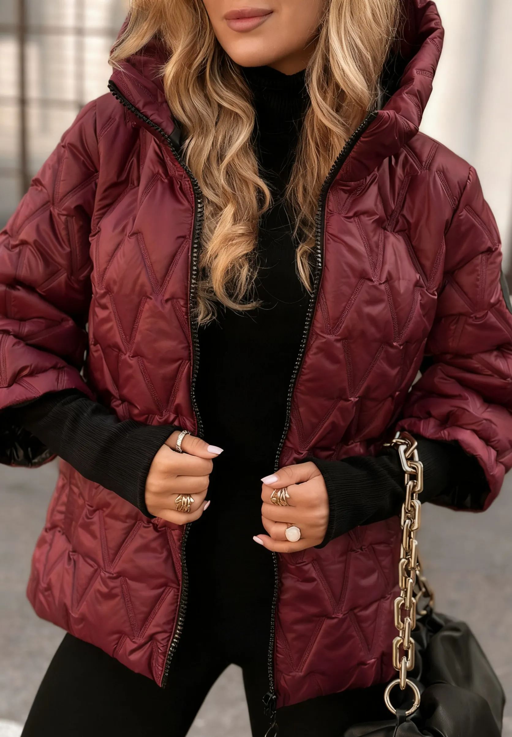 Quiet Afternoon burgundy short quilted jacket