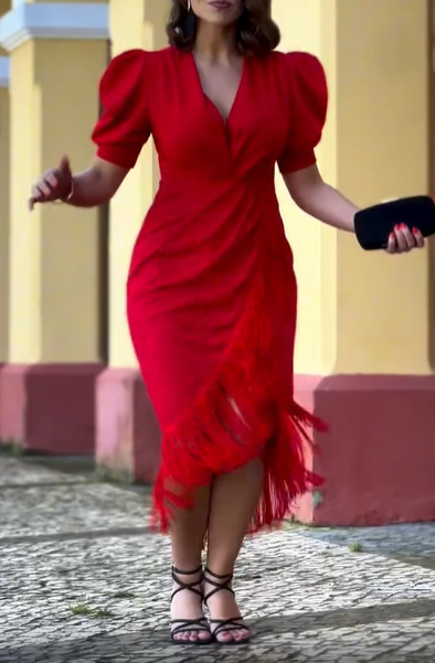 Red puff sleeve tassel dress