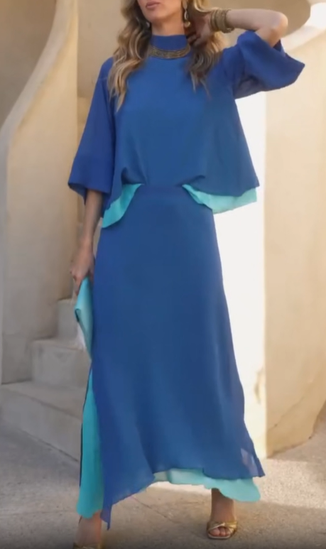 Blue high-neck batwing sleeve layered set