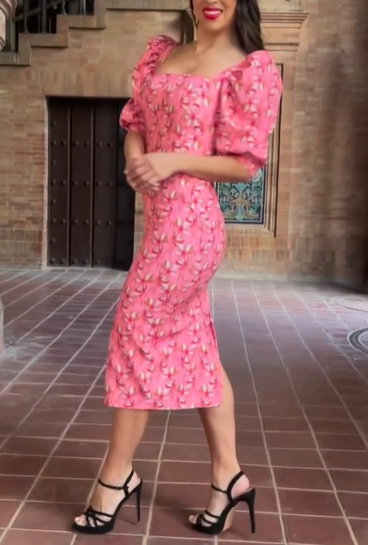 Puff-sleeve printed dress