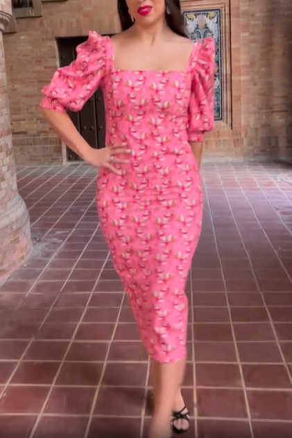 Puff-sleeve printed dress