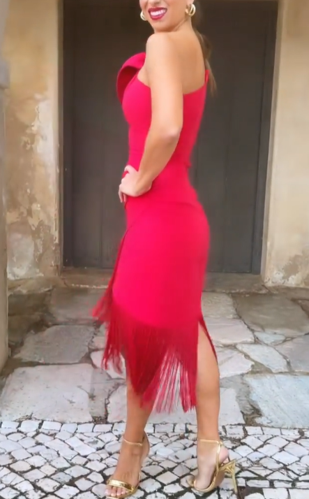 Red One-Shoulder Long-Sleeve Bow Fringe Dress