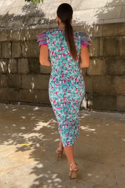 Deep V-neck Feather-Sleeve Print Dress