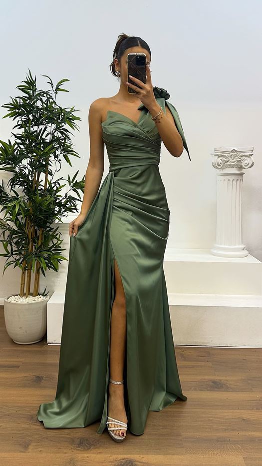One Shoulder Floral Detail Satin Evening Dress