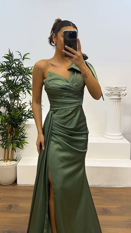 One Shoulder Floral Detail Satin Evening Dress