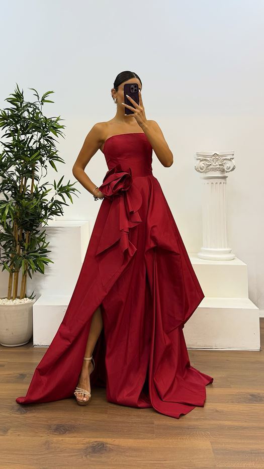 Strapless Taffeta Evening Dress