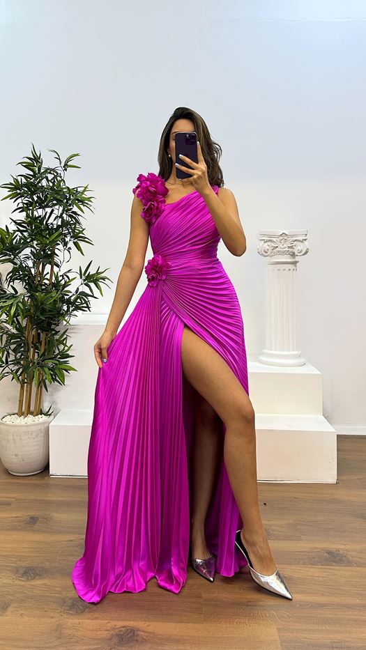 Flower Detail Pleated Evening Dress