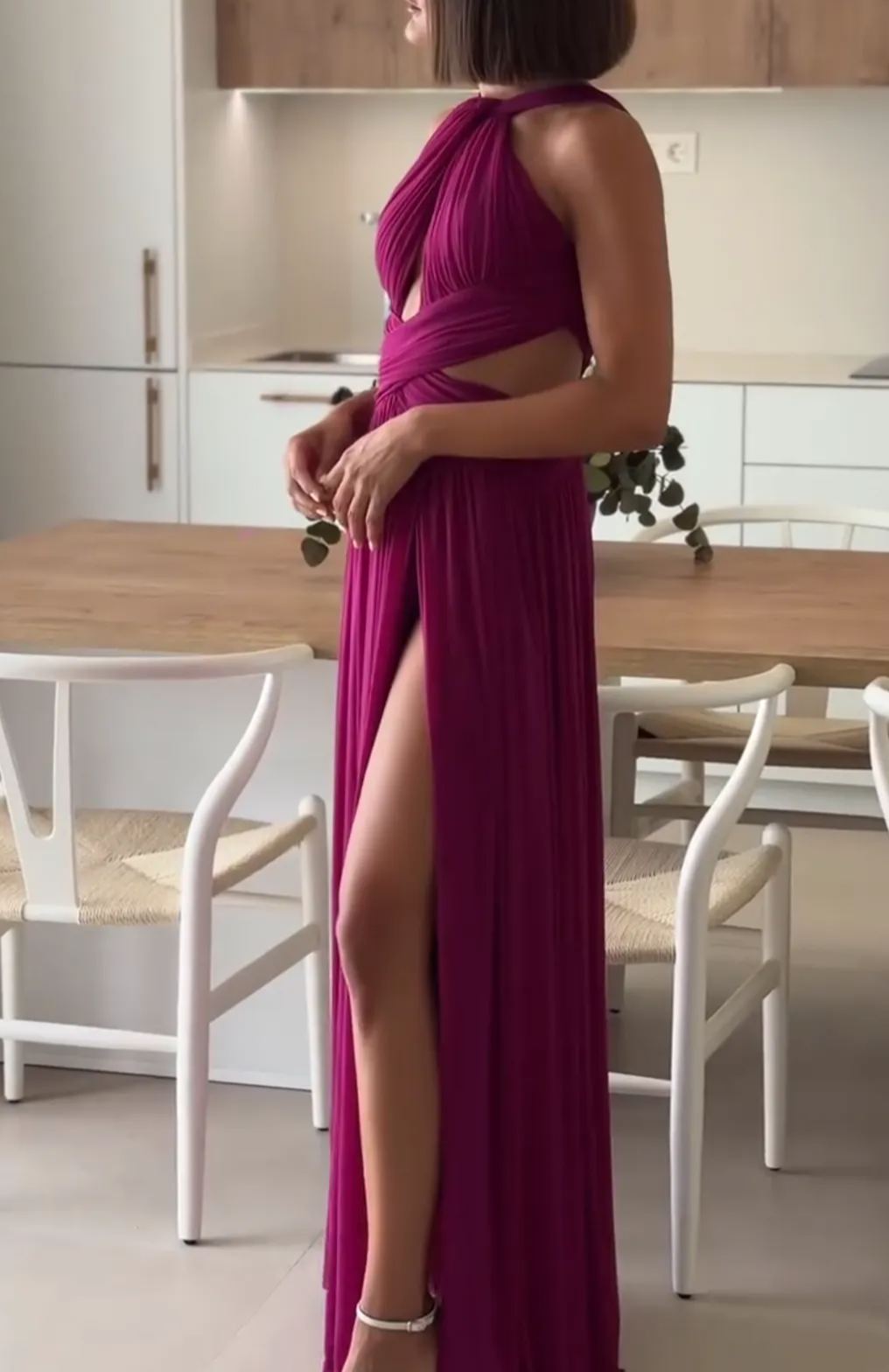 [Copy][Copy]Gold Embroidered One-Shoulder Midi Dress
