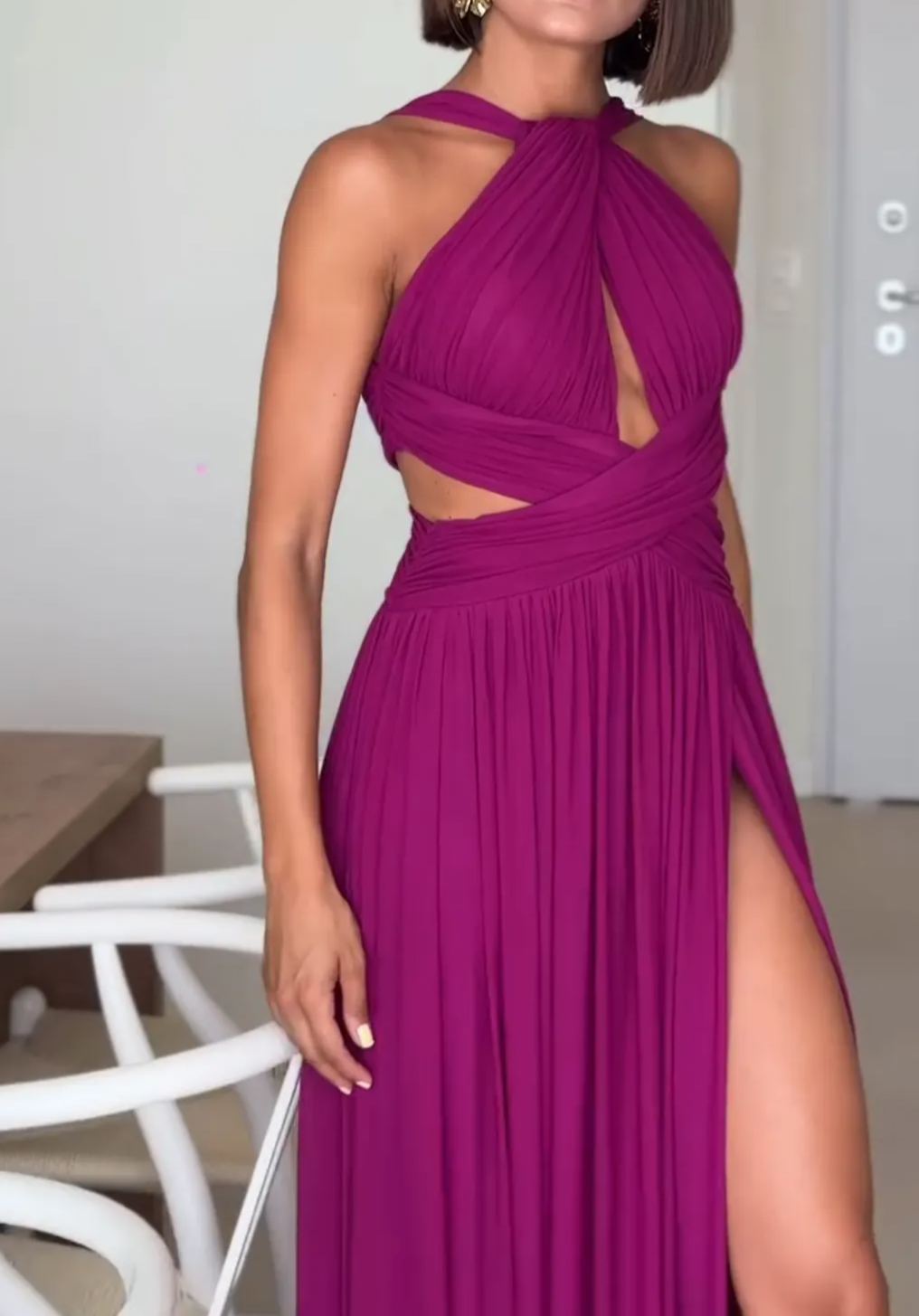 [Copy][Copy]Gold Embroidered One-Shoulder Midi Dress
