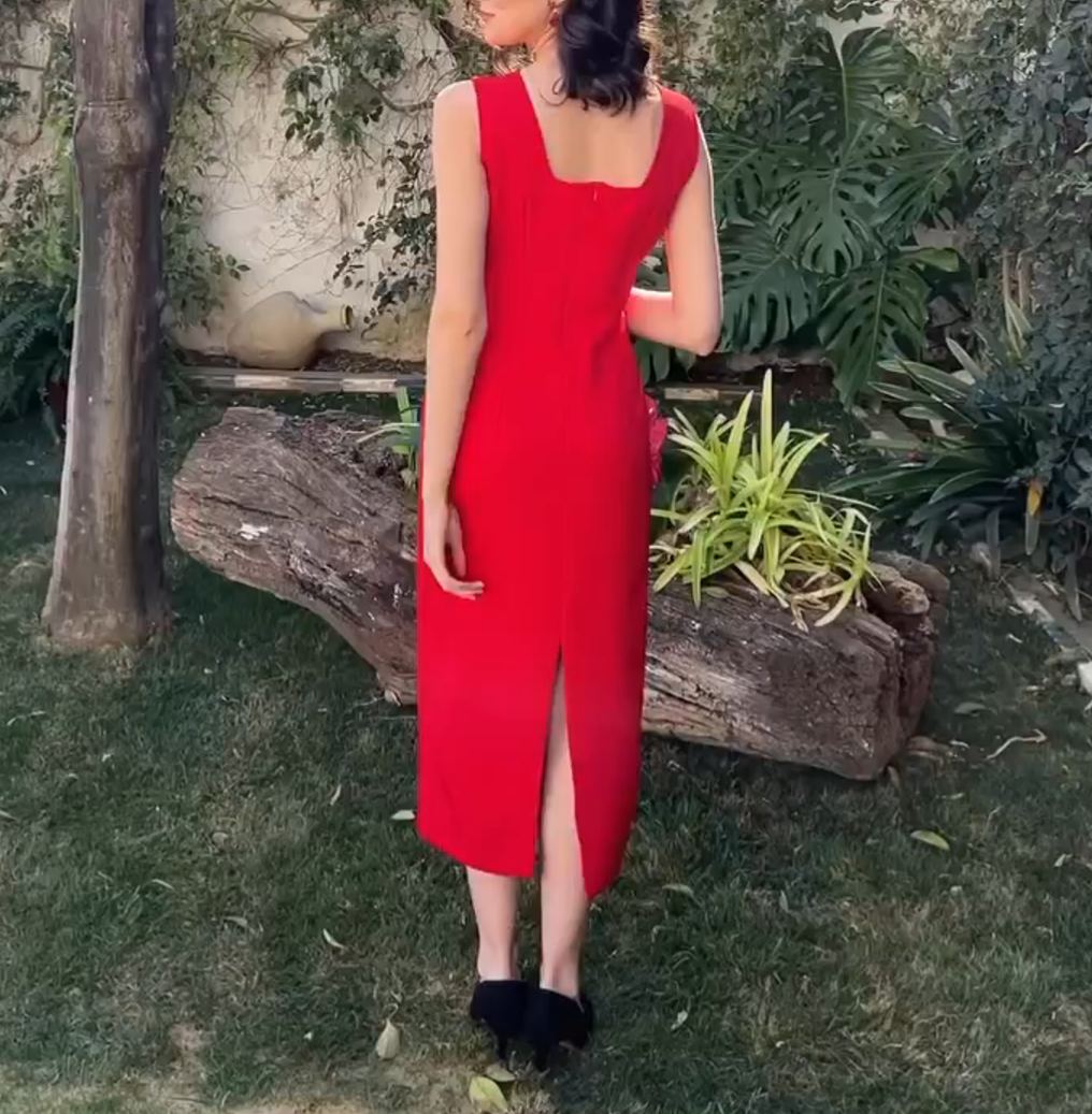 [Copy][Copy][Copy][Copy][Copy][Copy][Copy][Copy][Copy][Copy]Gold Embroidered One-Shoulder Midi Dress