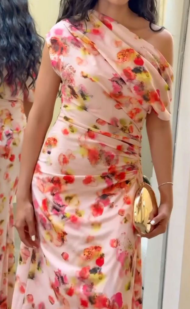 [Copy][Copy][Copy][Copy][Copy][Copy]Elegant Red Cape Midi Dress
