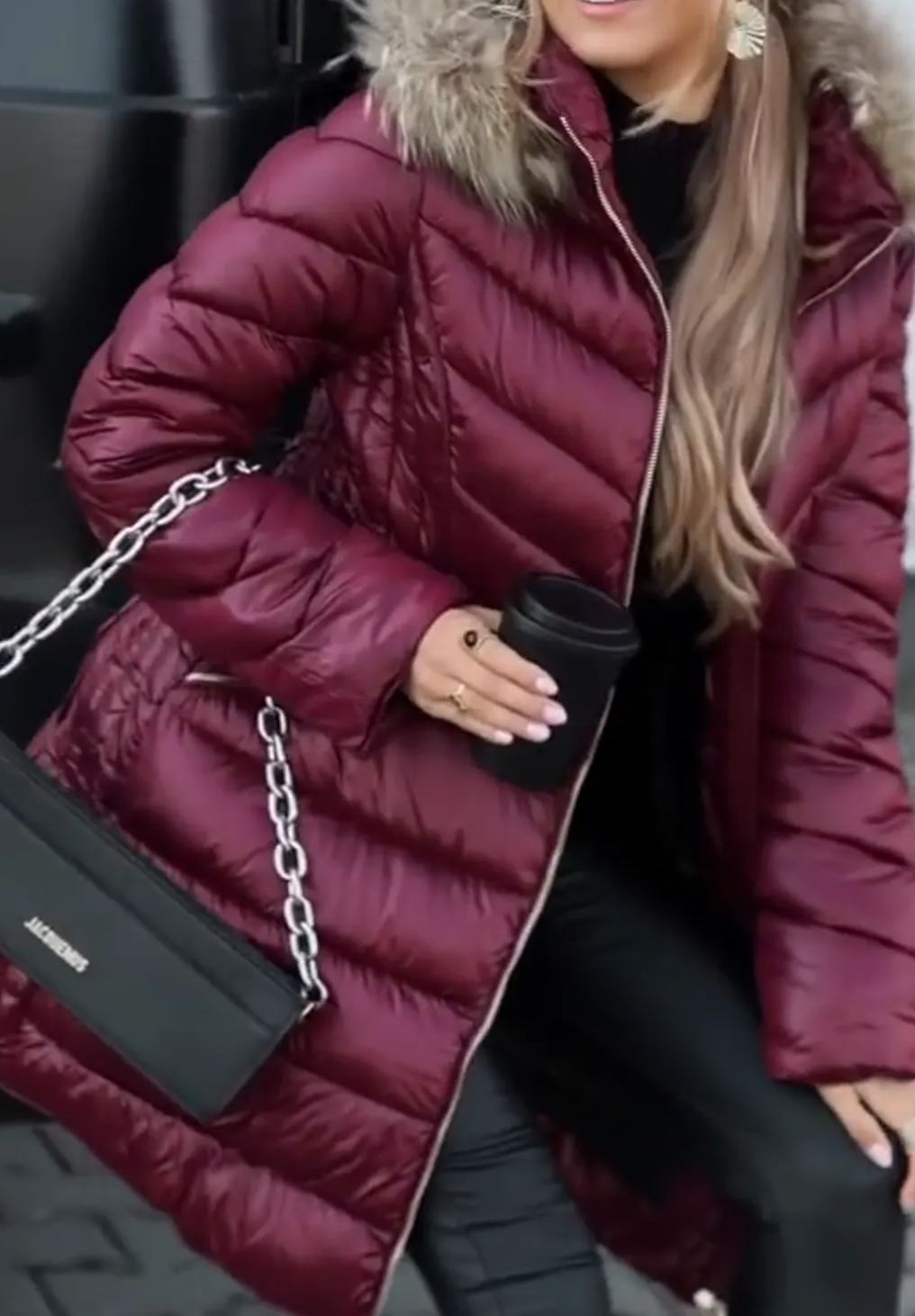 [Copy]Beige Parka with Luxurious White Faux Fur Lining