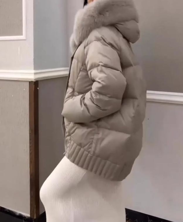 [Copy]Length Puffer Coat with Faux Fur Hood
