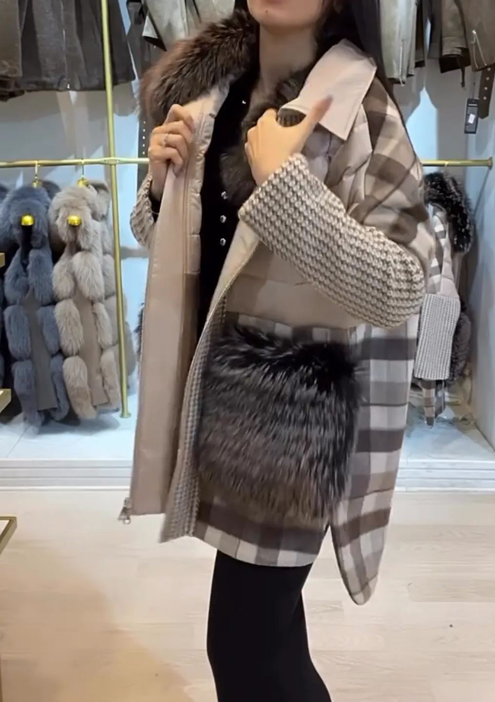 [Copy]Black Leather Shearling Coat with Faux Fur Collar