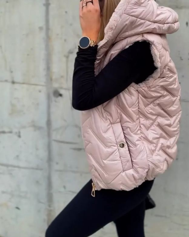 [Copy]Dark Grey Short Puffer Coat with Black Faux Fur Hood