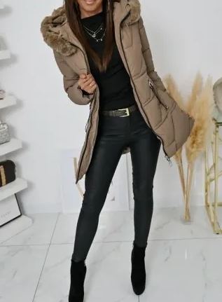 [Copy]Short Puffer Jacket with Taupe Faux Fur Collar