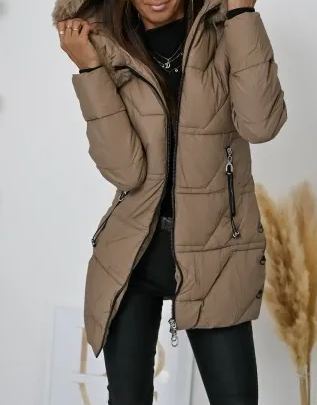 [Copy]Short Puffer Jacket with Taupe Faux Fur Collar