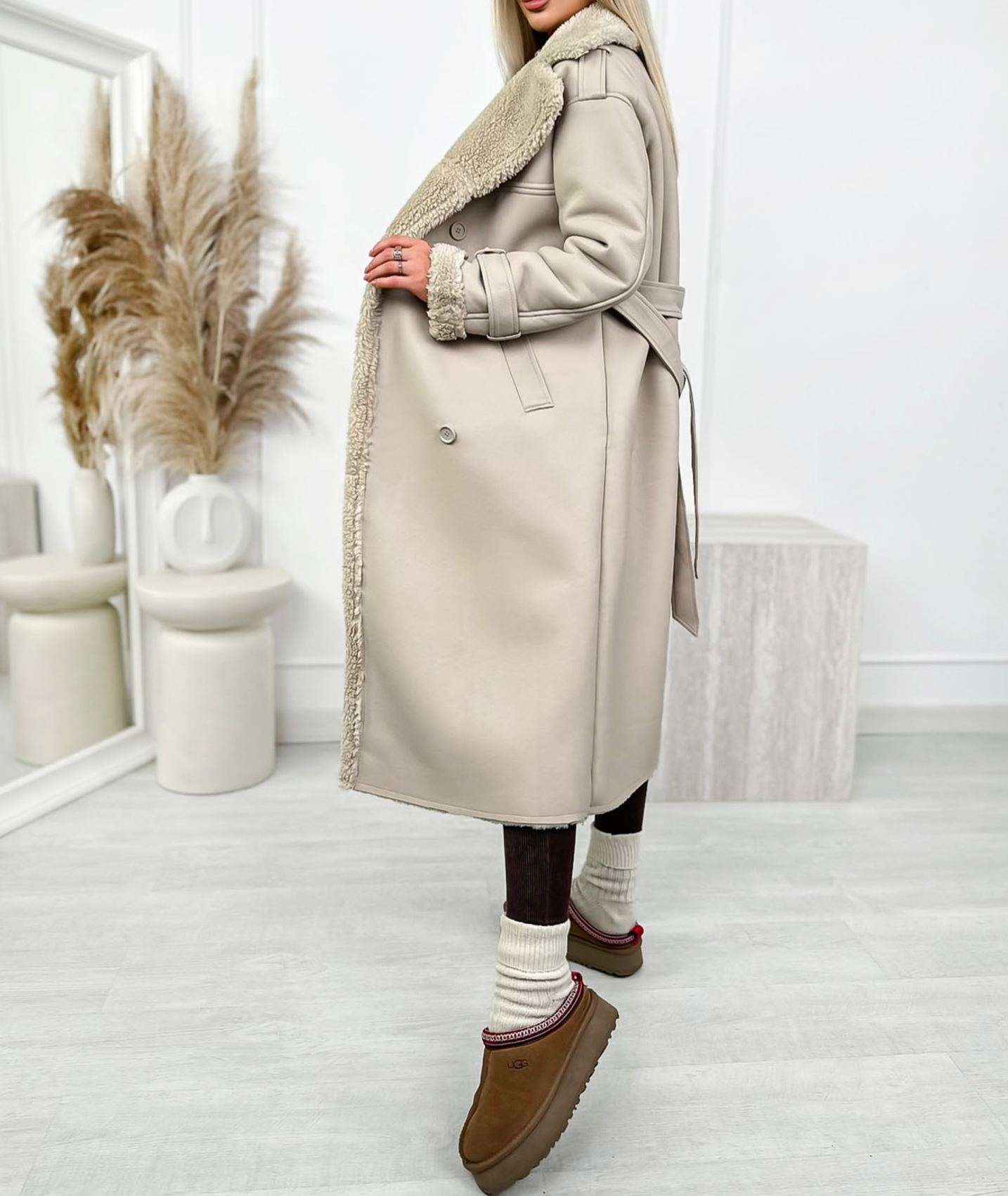[Copy]Puffer Jacket with Oversized Faux Fur Hood