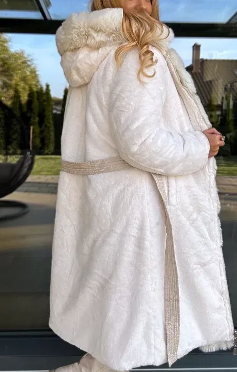 [Copy]Chocolate Brown Faux Fur Hooded Coat with Belted Waist