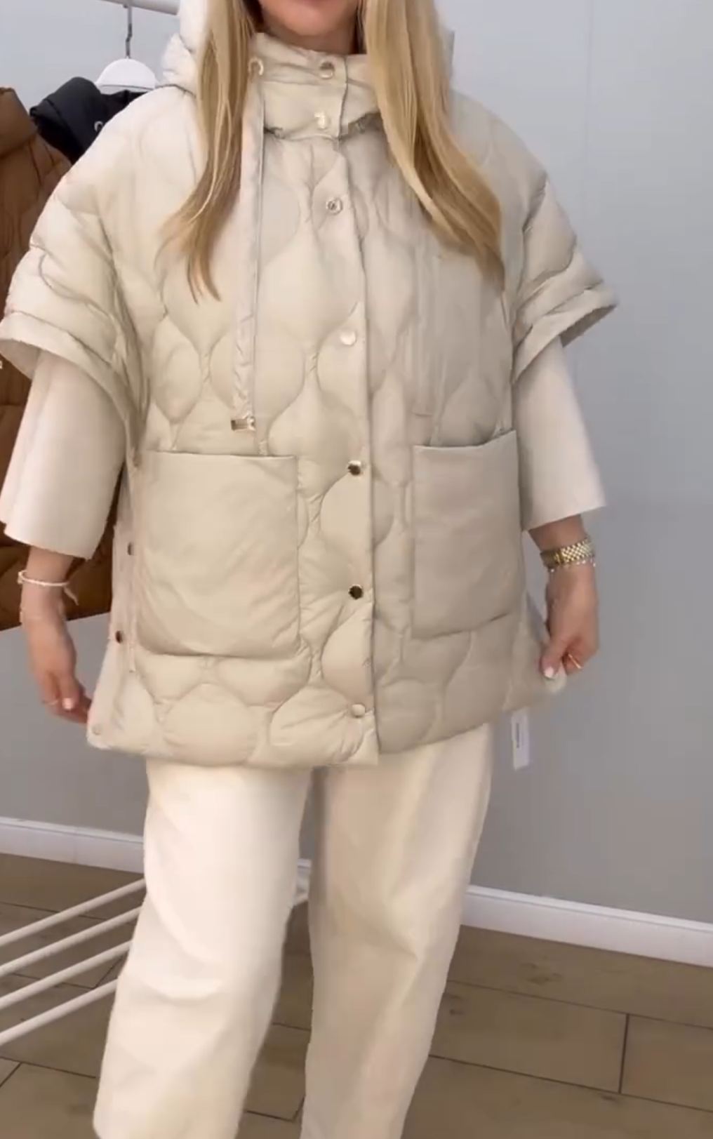 [Copy]Cream Oversized Puffer Coat with Hood