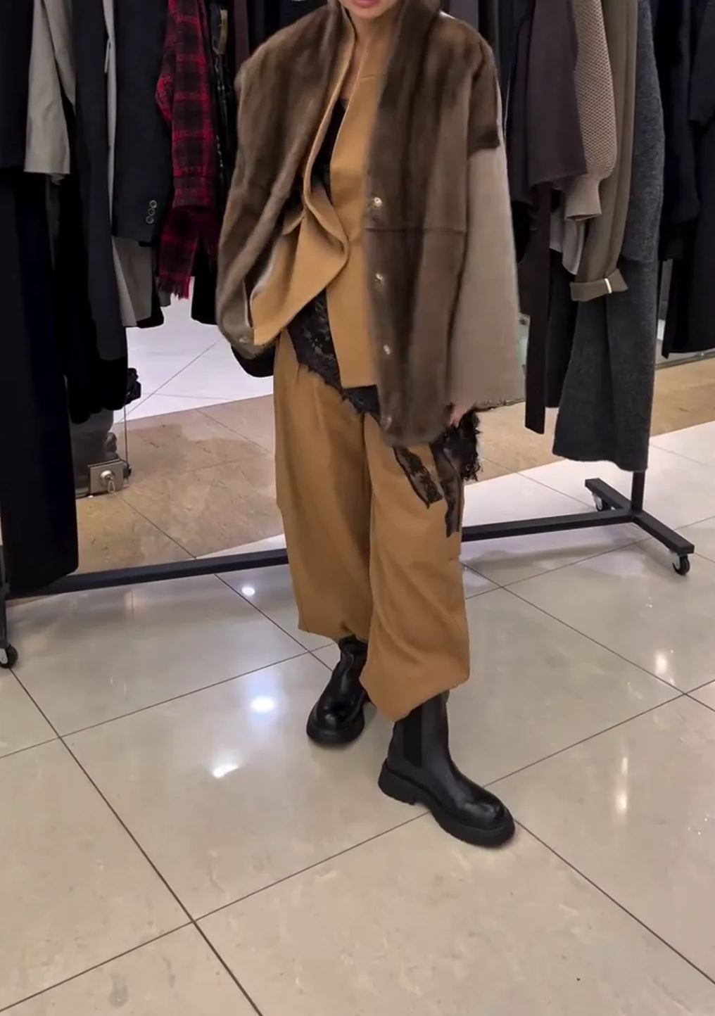 Elegant Brown Contrast-Panel Faux Fur Outerwear