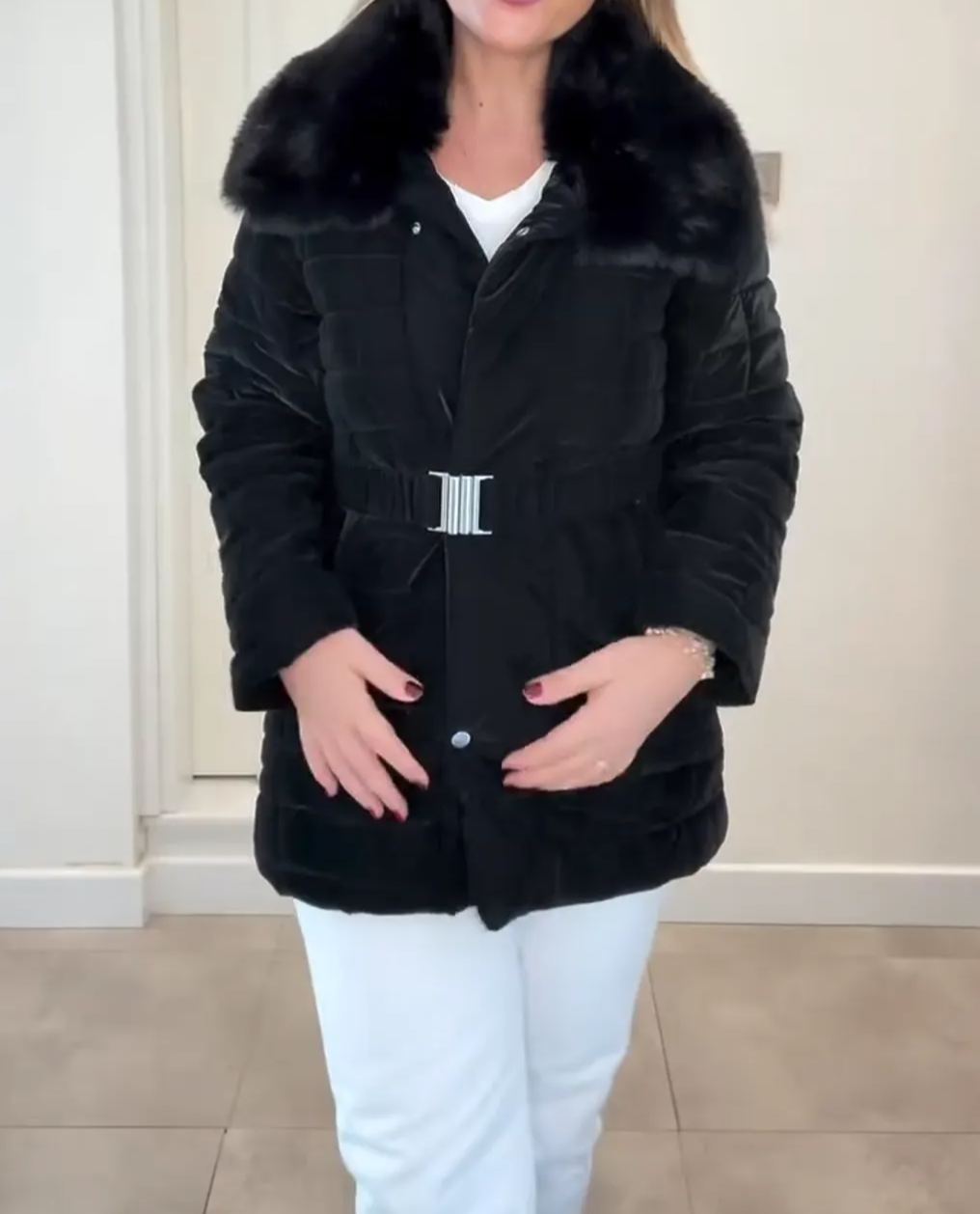 [Copy]Cream Hooded Puffer Coat