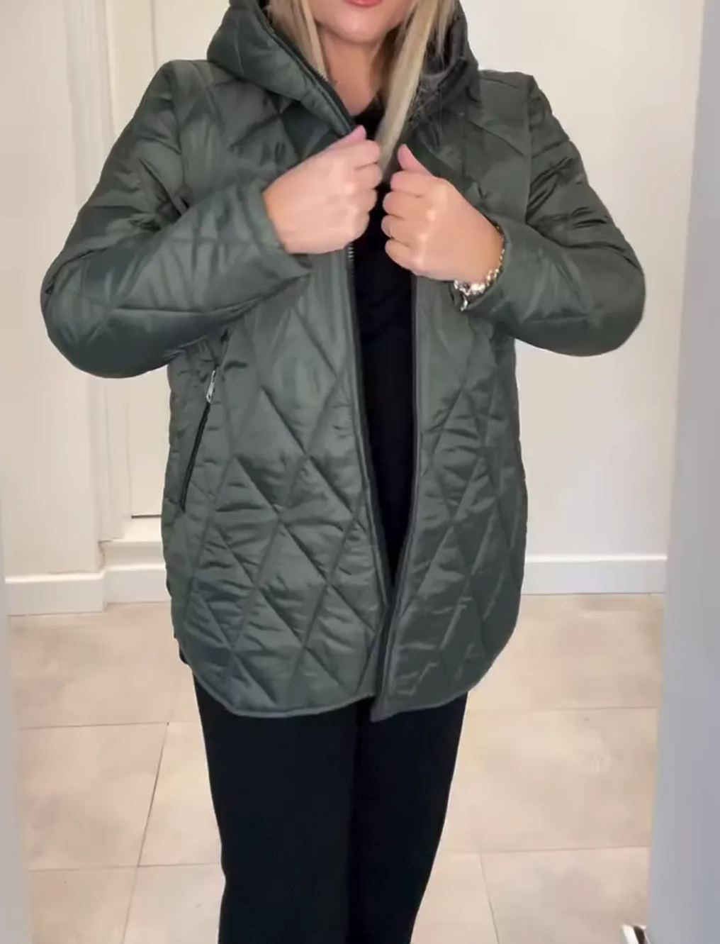 [Copy]Tan Hooded Puffer Coat