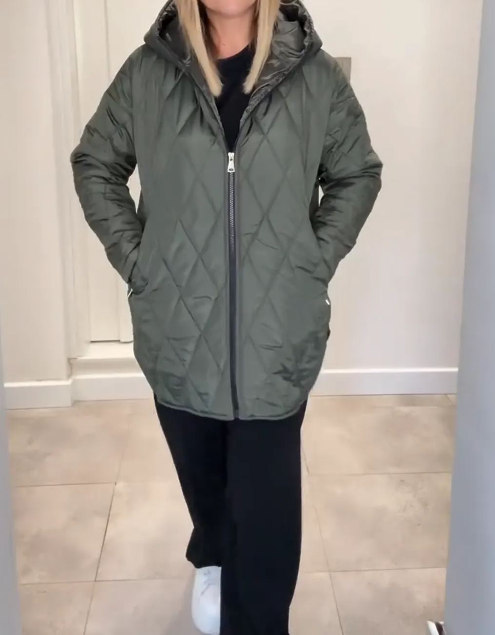 [Copy]Tan Hooded Puffer Coat