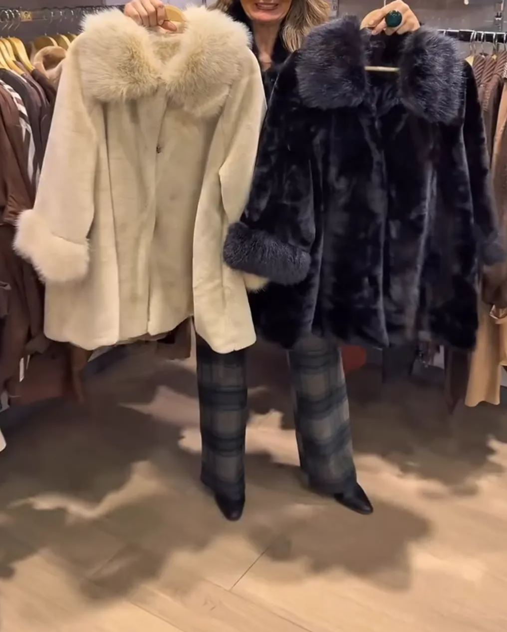 [Copy]Faux Fur Long Coat