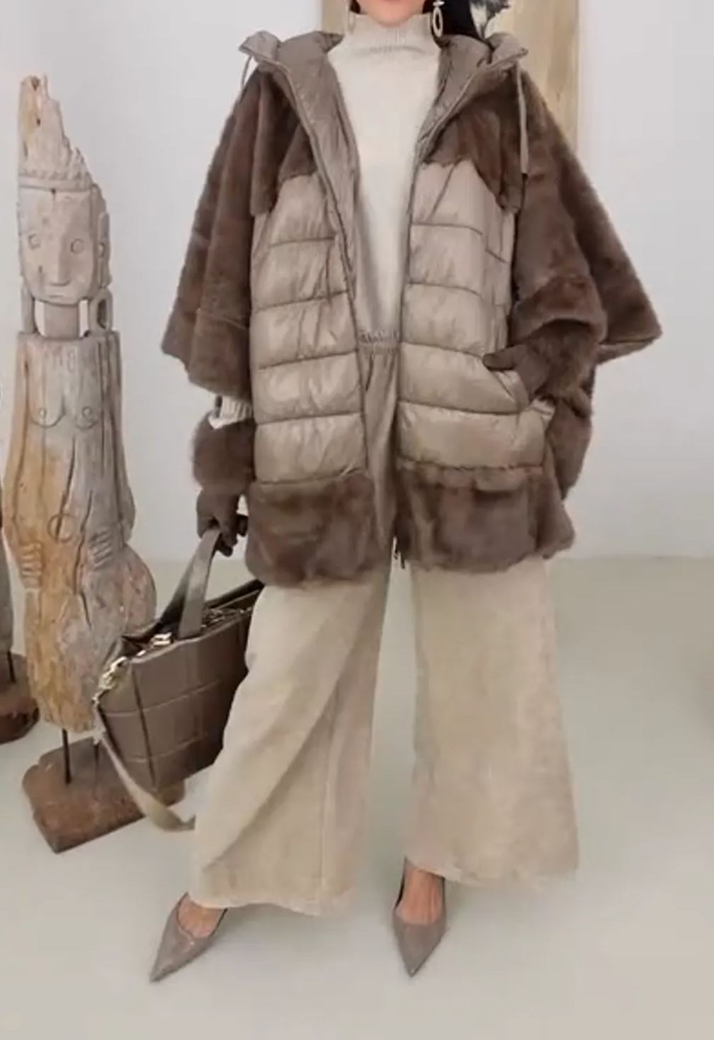 [Copy]Faux Fur Hooded Coat